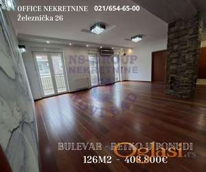 Četvorosoban stan u centru grada sa mogućnošću kupovine 1 ili 2 parking mesta!